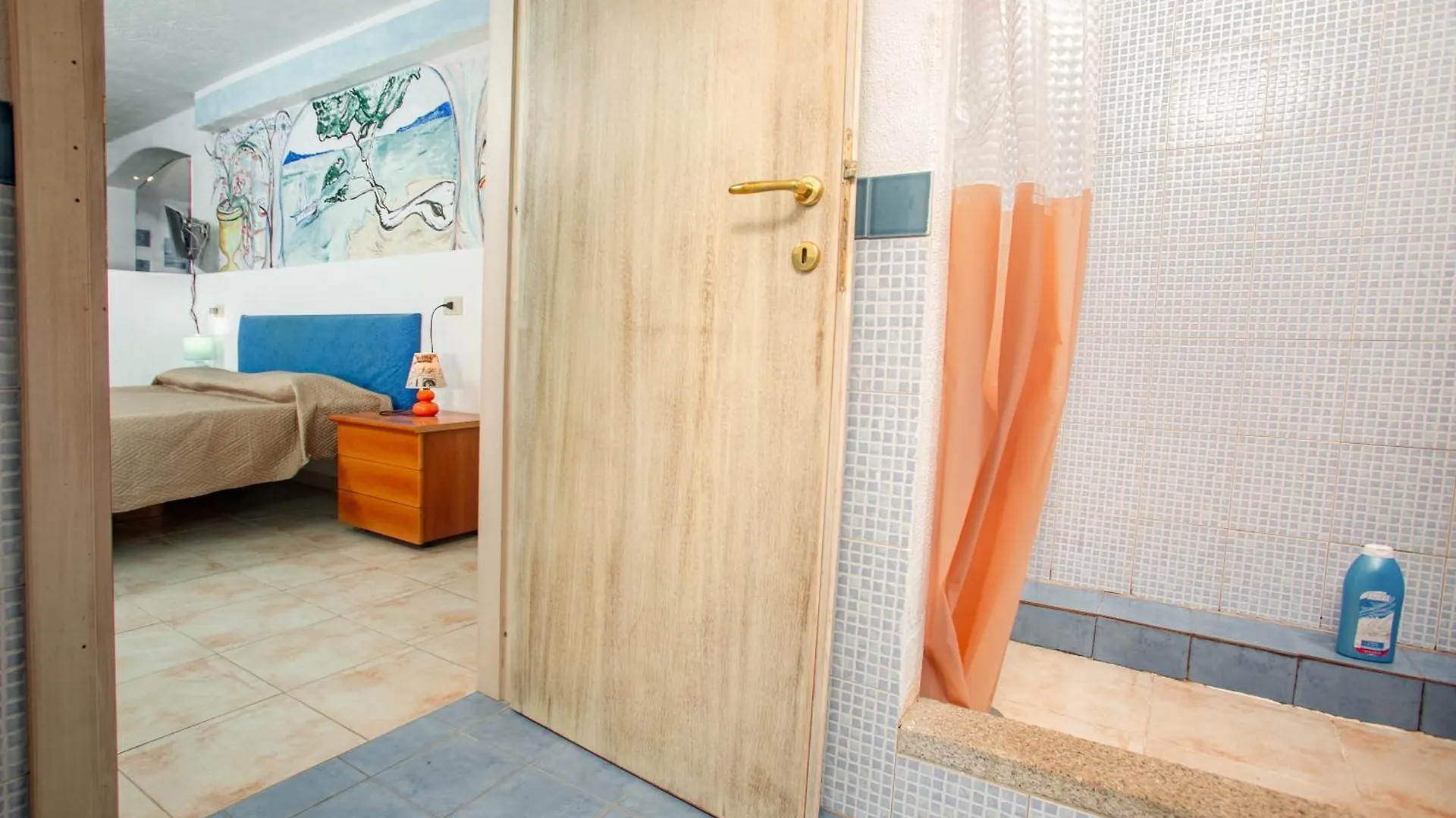 Locanda Domus De Vida Palau Hotel